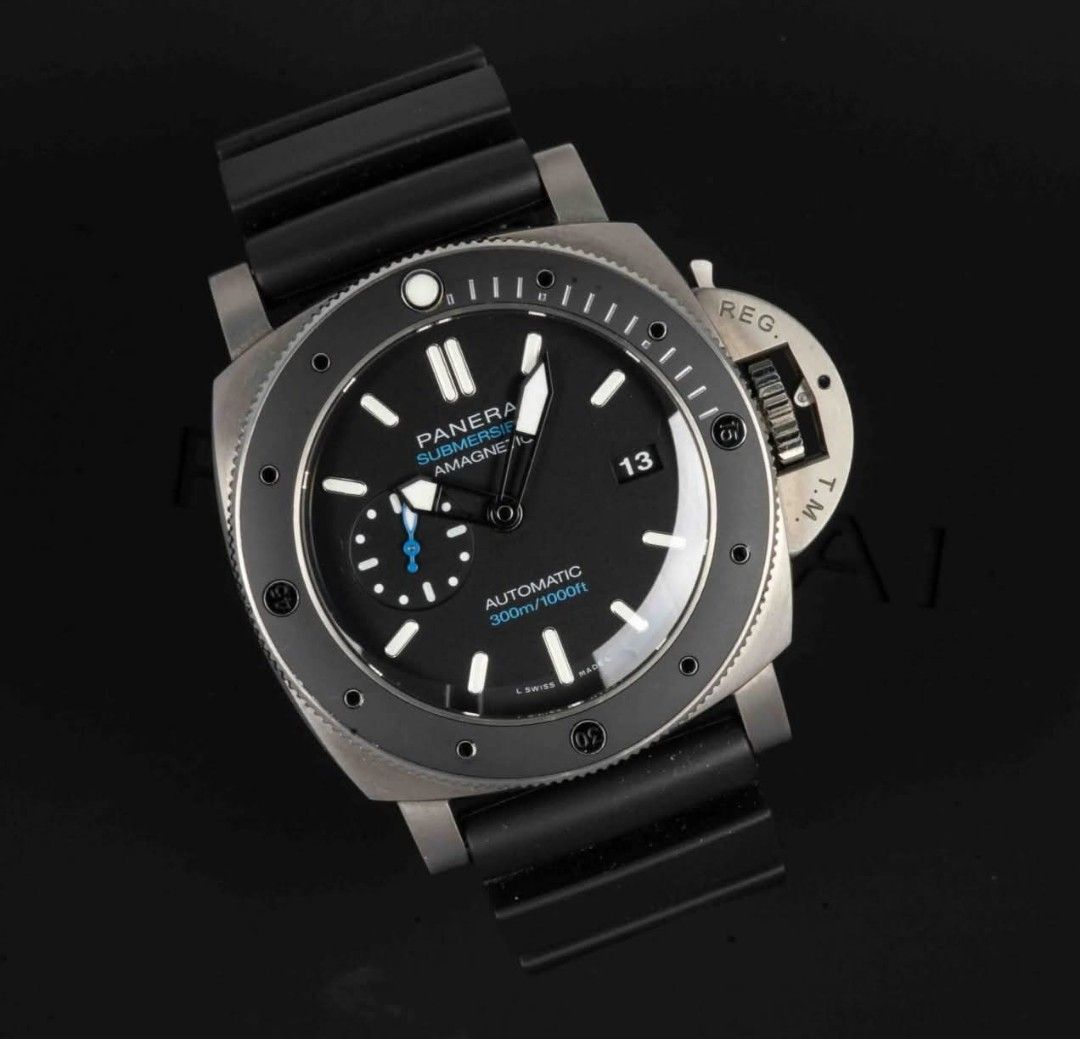 Panerai 1389 47mm (Category: Luxury Watches) located in Mandaluyong City. Submitted by 88nac (Listing ID 1405609360, Image 1). Description: Panerai Luminor Submersible 1389 Year 2019 Ceramic bezel Titanium 1950 style case 47mm diameter Automatic P9000 movement 9.5/10 condition Complete set 345k Slightly neg PM fot inquiries.
