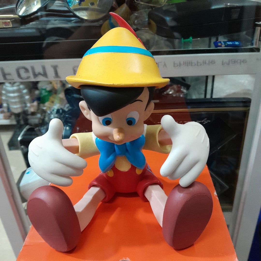 Pinocchio medicom (Category: Figurines & Statues) located in Baguio. Submitted by shellcollector (Listing ID 1405666493, Image 2). Description: Pinocchio Medicom Solid vinyl With neck/head articulation 2800 Pesos Baguio shipping.