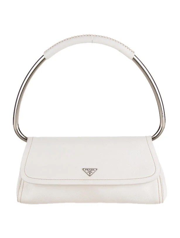 Buying / Looking For Prada swing / Hoop Bag (Category: Luxury Bags & Wallets) located in Vigan. Submitted by mr.looking (Listing ID 1405627658, Image 2). Description: Buying / Looking For Prada swing / Hoop Bag Any style Any condition Message me for offers .