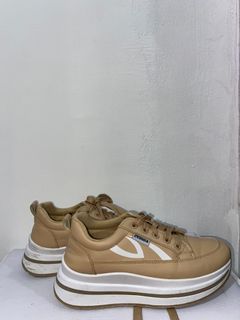 (Kategori: ) berada di . Dikirim oleh salsanrff (ID iklan 1405622650, Gambar 1). Deskripsi: .