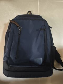 （分類：）位於 。 由 lokchun1458 提交（商品編號 1405609679，圖片 1）。簡介： 。