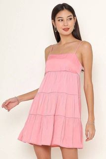 (Category: ) located in . Submitted by shopdolce (Listing ID 1405644569, Image 1). Description: .