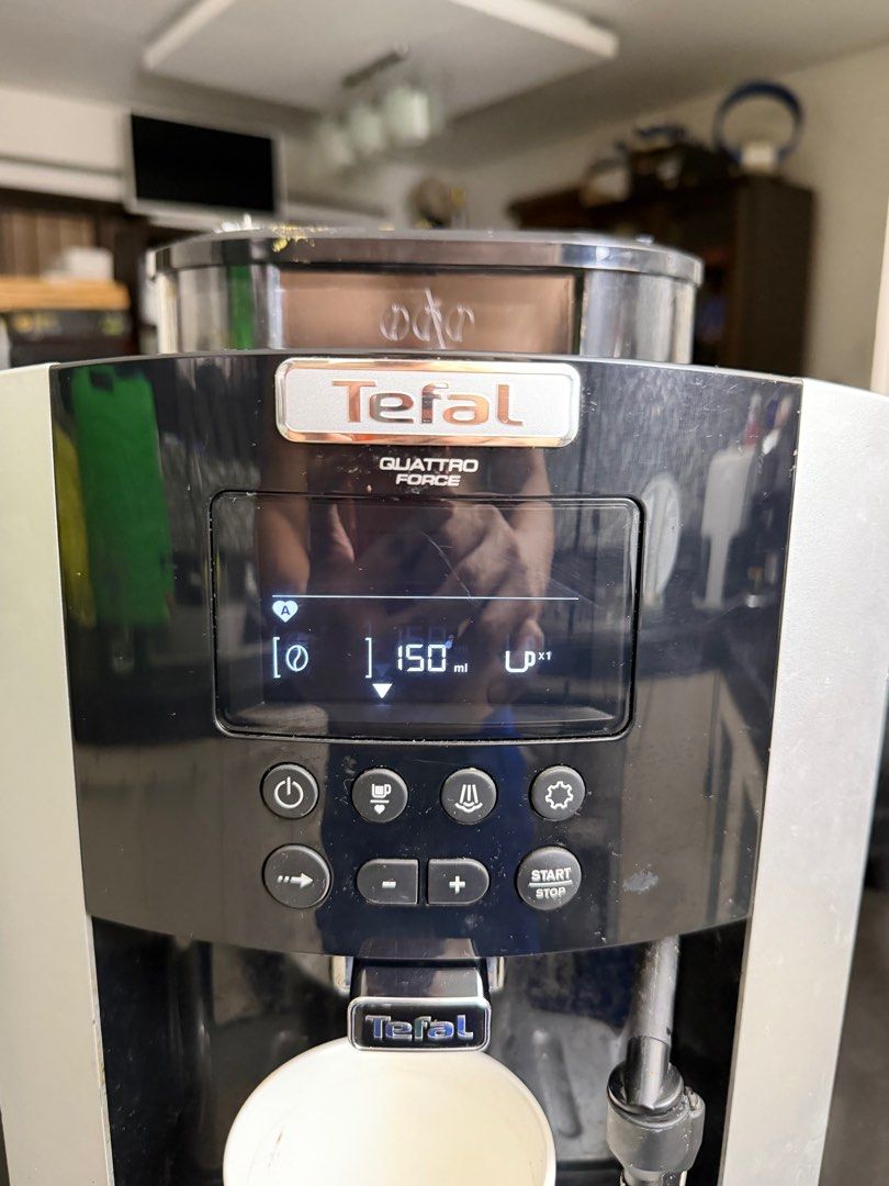 Tefal Automatic Coffee Machine (Category: Coffee Machines & Makers) located in Bulacan. Submitted by mysticdeer.6d7f47 (Listing ID 1405604966, Image 2). Description: Tefal Quattro Force Espresso Machine 220V.