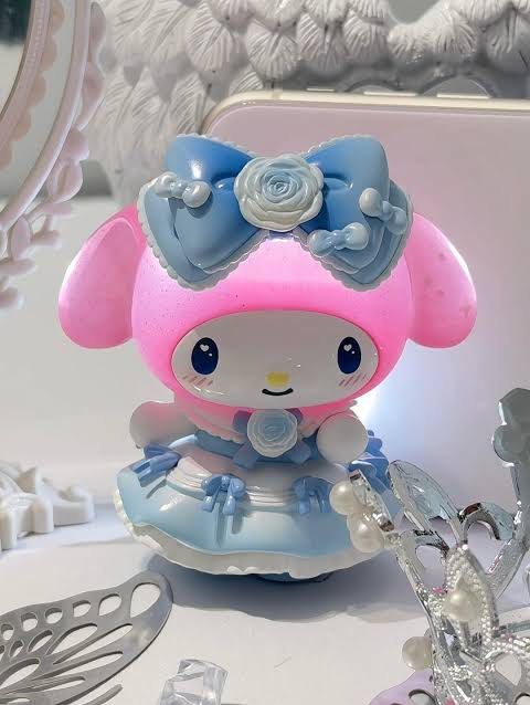 toptoy my melody wedding series (Category: Designer & Blind Box Toys) located in Caloocan City. Submitted by xmaplesyrup (Listing ID 1405538657, Image 2). Description: bnewp.
