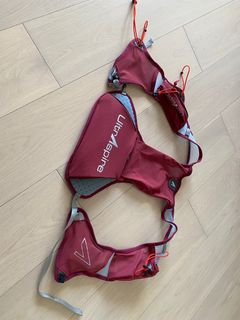 （分類：）位於 。 由 cherriessi 提交（商品編號 1405556490，圖片 1）。簡介： 。
