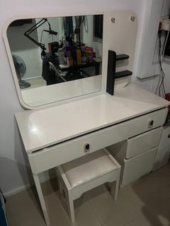 (Category: ) located in . Submitted by thestore.com (Listing ID 1405683909, Image 1). Description: .