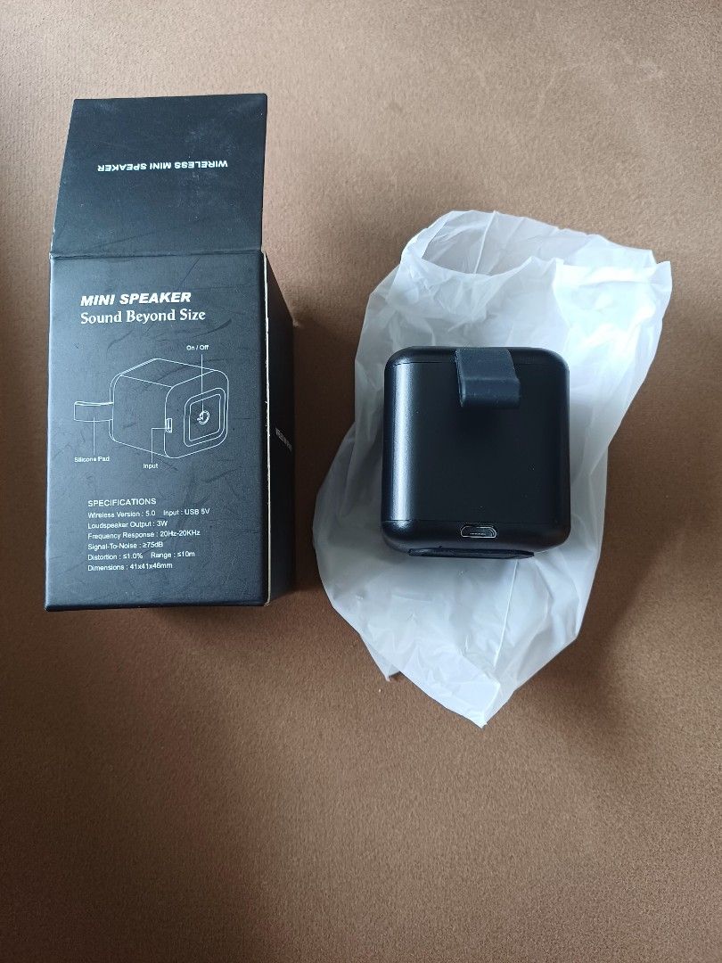 Wireless mini speaker64489409199489111