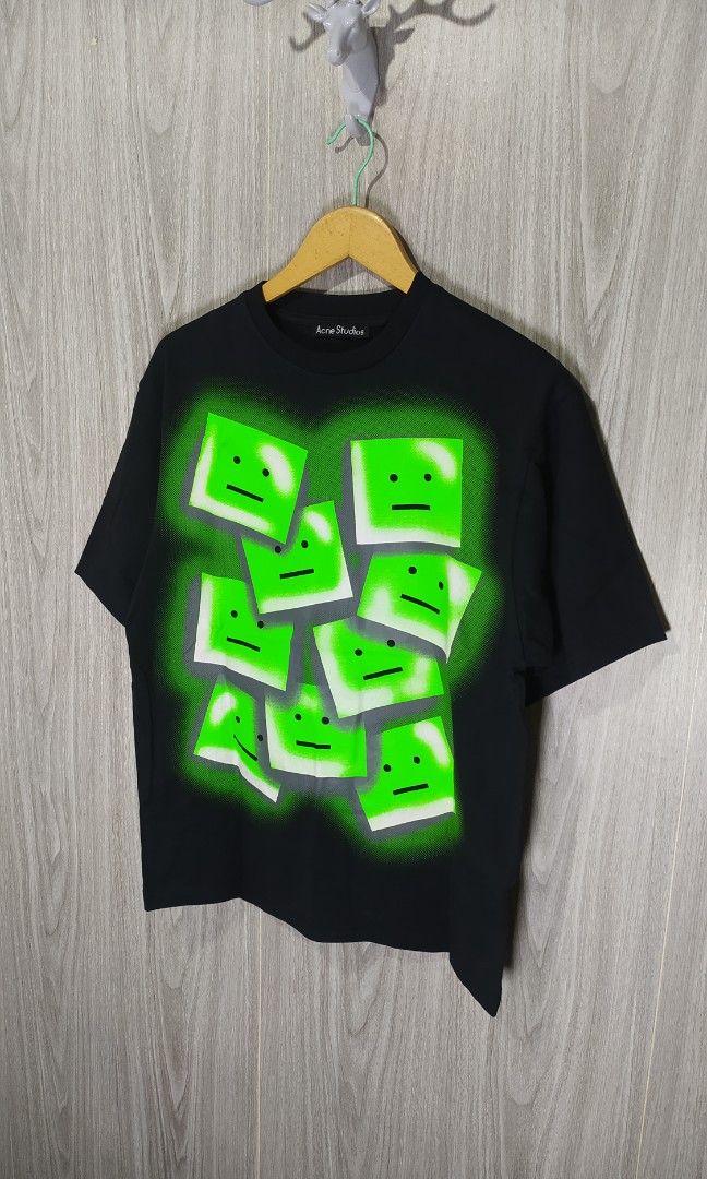 Acne Studios Black & Green Ellison Tone Face Shirt (Category: Tshirts & Polo Shirts ) located in Naga. Submitted by secondspinv2 (Listing ID 1405878094, Image 2). Description: Acne Studios Black & Green Ellison Tone Face Shirt ✅Size: M ✅Width: 22.5 ✅Length: 27 ✅Color Rate: 9.5/10 ✅No Issue ✅Need Wash ✅Location: Bicol Naga City, Camarines Sur ✅Courier: J&T Express/Flash Express ✅MOP: Gcash only.
