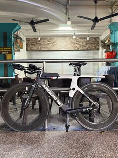 (Category: ) located in . Submitted by j_bikes (Listing ID 1405778131, Image 1). Description: .