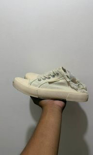 (Category: ) located in . Submitted by mannylagada880 (Listing ID 1405860202, Image 1). Description: .