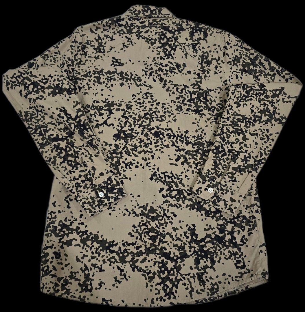 Carhartt Camo Fleck LS Shirt - Medium (Category: Tshirts & Polo Shirts ) located in Quezon City. Submitted by balnbas (Listing ID 1405843320, Image 3). Description: - Carhartt long-sleeved shirt - Unique camo fleck pattern - Button-down front - Chest pocket with Carhartt logo - Slim fit, size medium - Made from 100% cotton - Made in China - Dimes: 20.5" (W) x 30.5 " (L) - Payment through Gcash or BPI transfer .