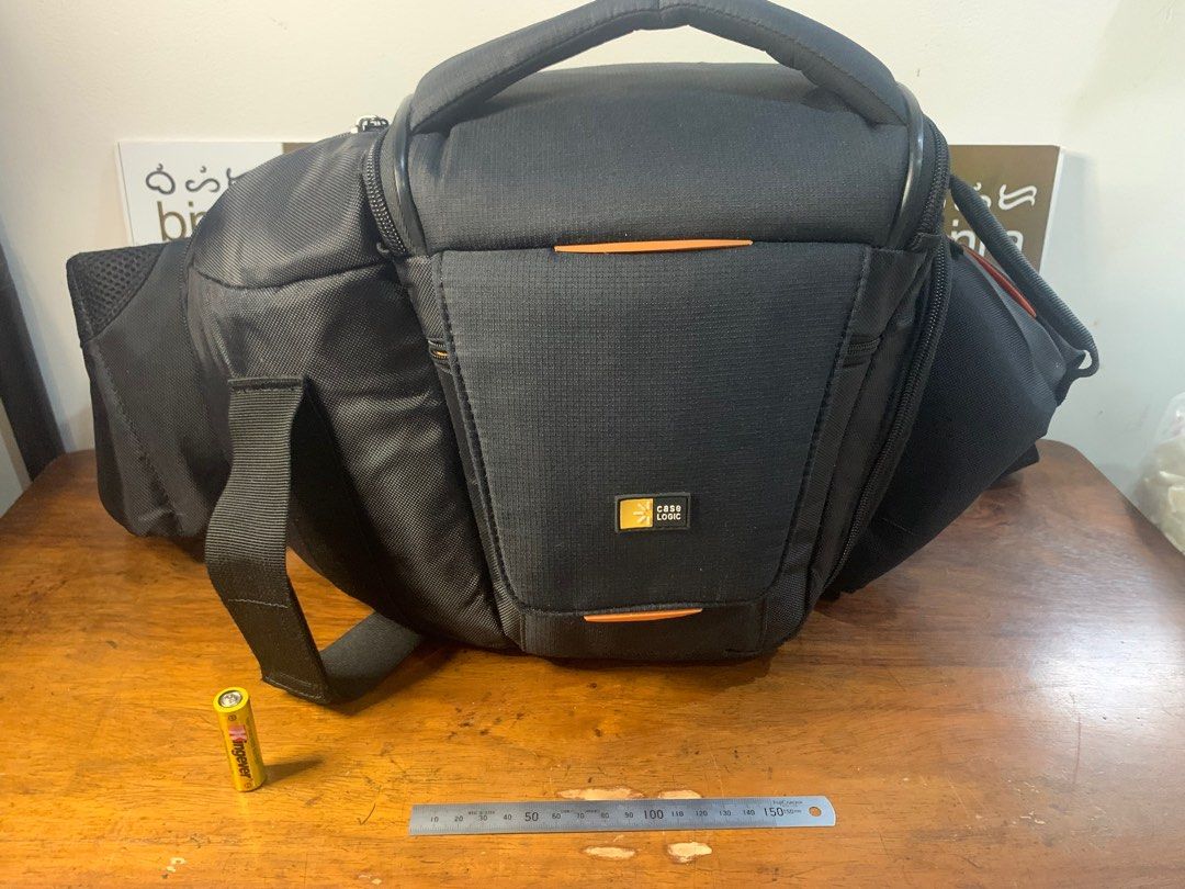 Case Logic Camera Crossbody Bag (Category: Camera Bags & Carriers) located in Carmona. Submitted by bihira (Listing ID 1405802279, Image 1). Description: • FOR SALE • *** Please Read before inquiring *** *** Actual Photos Posted *** “Treat others as you would like to be treated.” *** Price Posted *** *** Item is Located in Carmona Cavite, can ship via JnT / LBC *** *** Still available while posted *** *** Payment Thru GCASH or Bank Transfer *** *