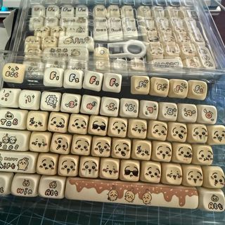 （分類：）位於 。 由 felixchan227 提交（商品編號 1405758848，圖片 1）。簡介： 。
