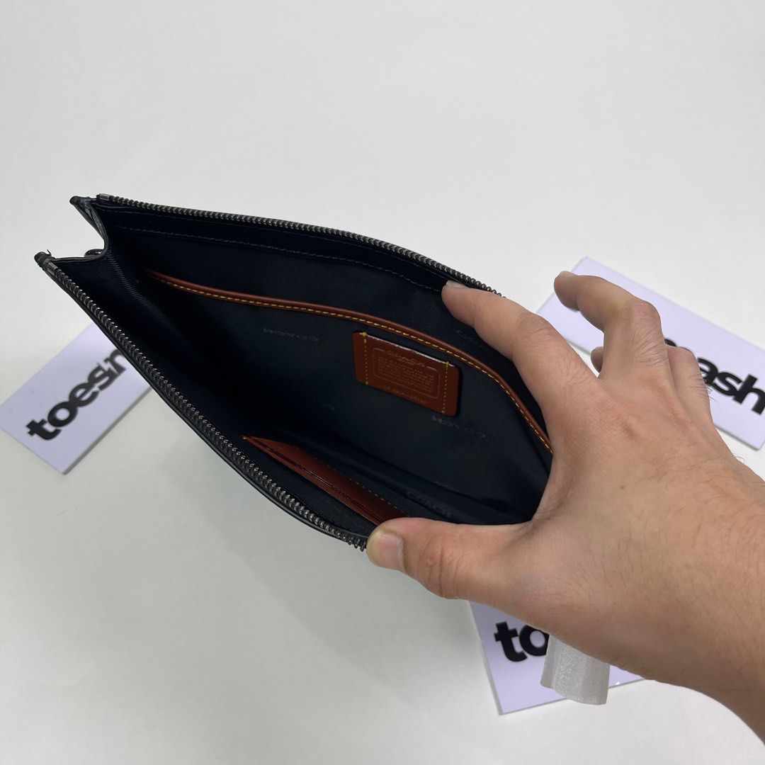 Coach Charter Clutch Bag (Category: Luxury Bags & Wallets) located in Manila. Submitted by toesmash (Listing ID 1405896119, Image 3). Description: Brandnew Onhand Authentic Dm to purchase.