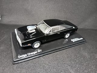 Hot Wheels Fast and furious Nissan Skyline R32, Batman Batmobile Color ...