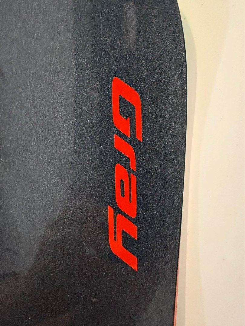 Gray Desperado Ti [iz] III 157 Snowboard, 運動產品, 其他運動配件