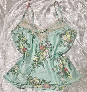 (Category: ) located in . Submitted by fruitt_tea (Listing ID 1405892740, Image 1). Description: .