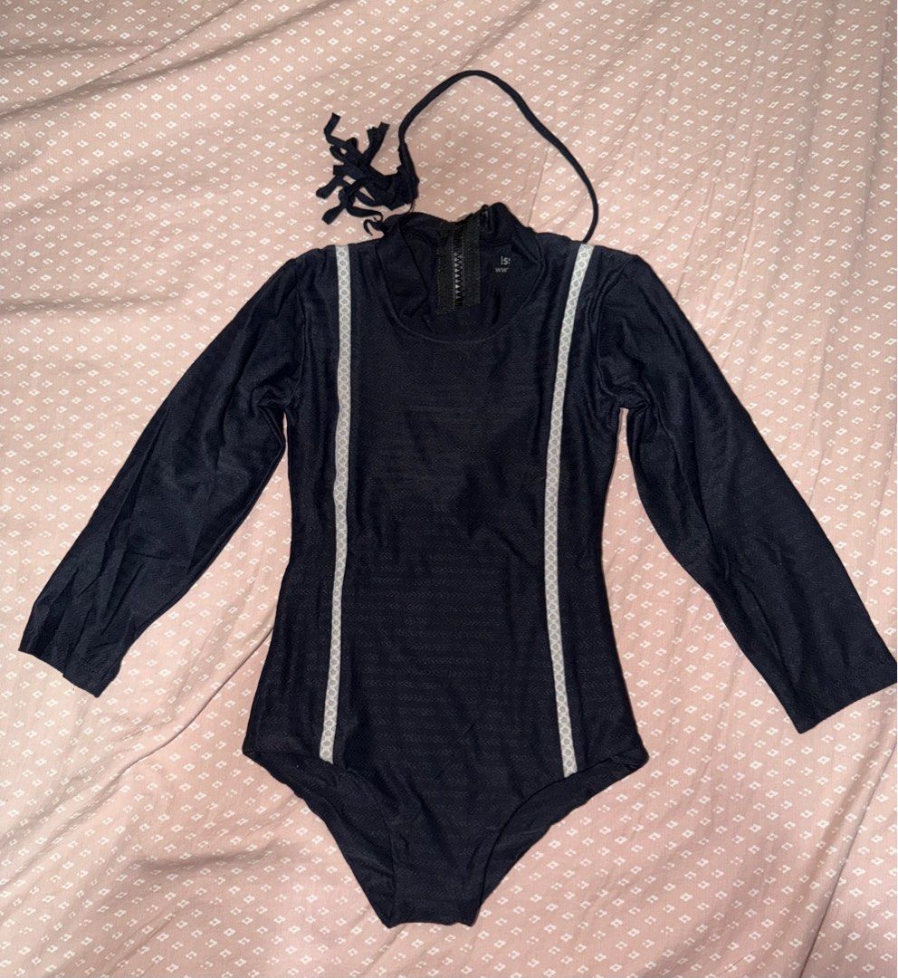 Issa de' mar Long Sleeve Swimsuit Size 6 (Category: Babies & Kids Fashion) located in Tacloban City. Submitted by chaomg (Listing ID 1405875671, Image 1). Description: - Issa de' mar long-sleeved swimsuit - Color: Black - Features: High neck, front zipper, white side stripes - Material: 80% Nylon, 20% Lycra - Size: 6 - Made in: Indonesia - Care: Cool hand wash, dry in shade MOP: GCash/Maya Payment (last price posted) MOP: GCash/Maya Payment.
