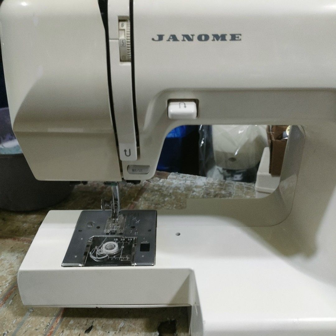 Janome Pericia 950 Sewing Machine (Category: Craft Supplies & Tools) located in Manila. Submitted by faststone-c3c8 (Listing ID 1405783916, Image 2). Description: - Janome Pericia 950 sewing machine - Variety of stitch patterns - Speed control slider - Built-in light - White body with pink lettering - Dial for stitch selection - In good working condition.