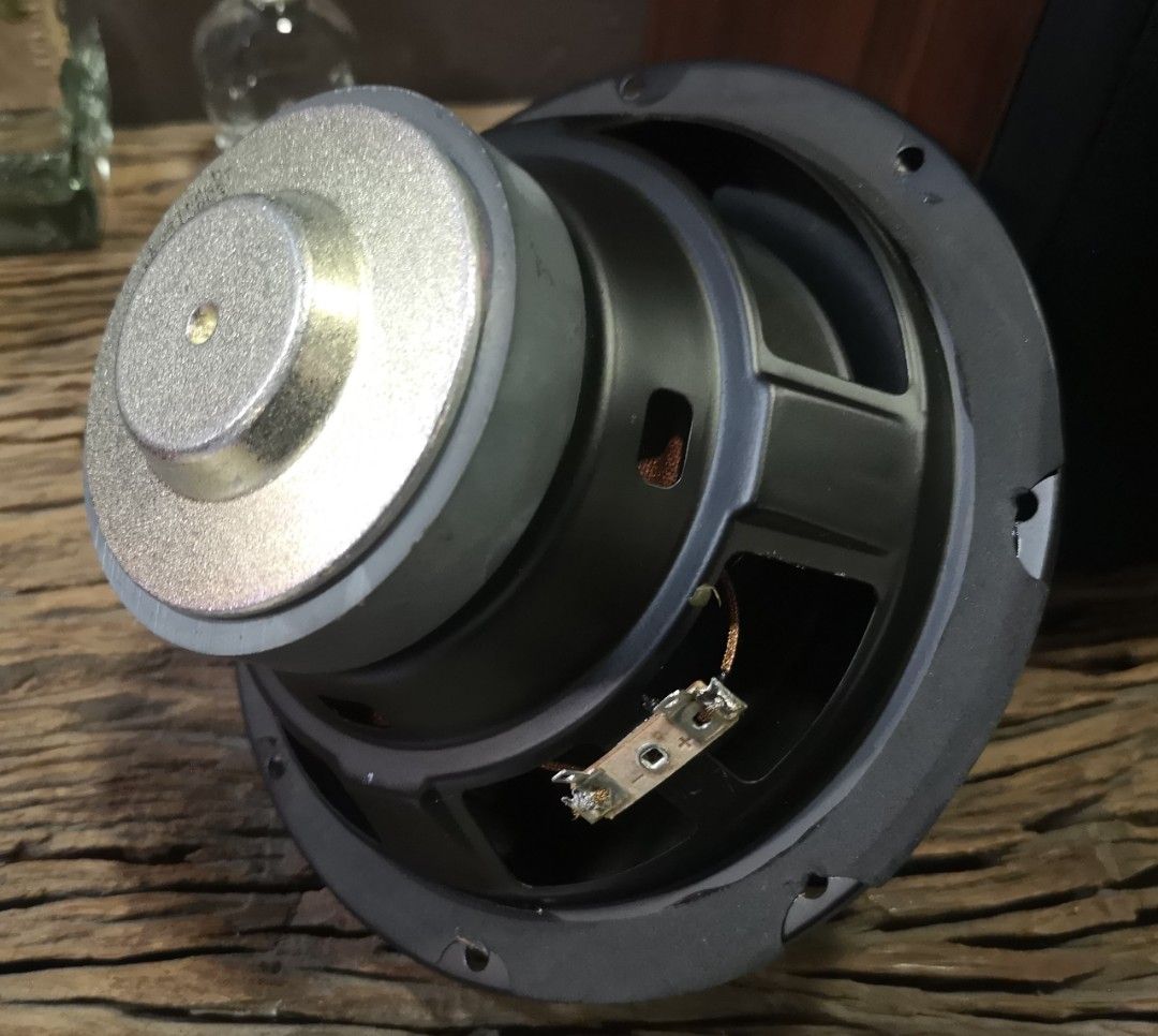 Logitech Subwoofer Speaker65671935563137111