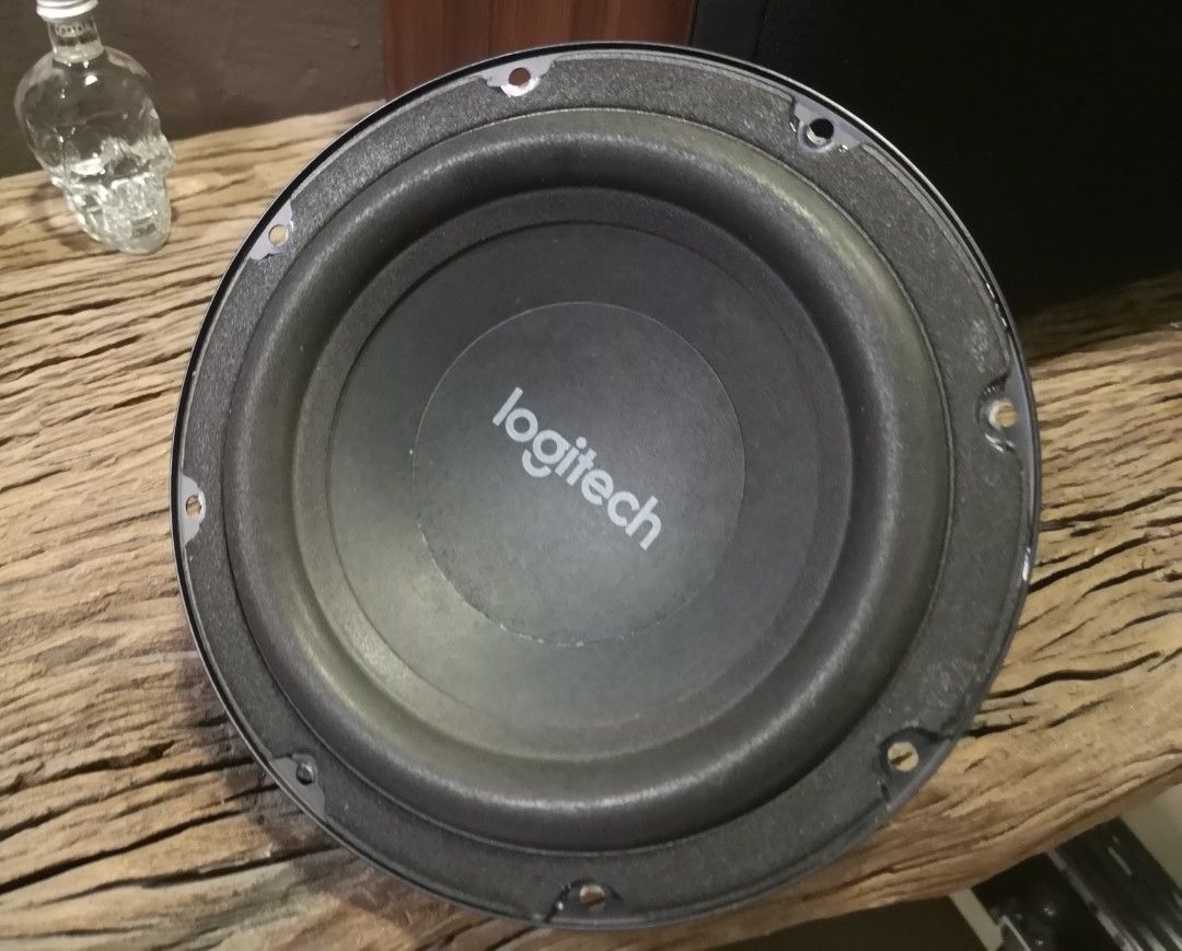 Logitech Subwoofer Speaker65671935563137110
