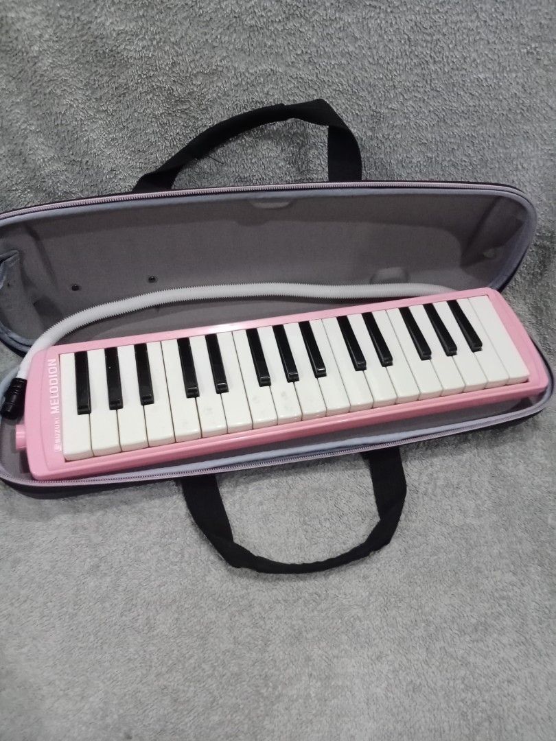 Melodica pianica (Category: Musical Instruments) located in Malabon City. Submitted by tey-salao-8 (Listing ID 1398947435, Image 3). Description: melodica pianica,600php each... please Pm me for more details 😉🙏☝️.