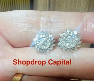 (Category: ) located in . Submitted by shopdropcapital (Listing ID 1405723576, Image 1). Description: .