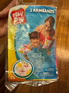 (Category: ) located in . Submitted by miumiu9908 (Listing ID 1405855856, Image 1). Description: .