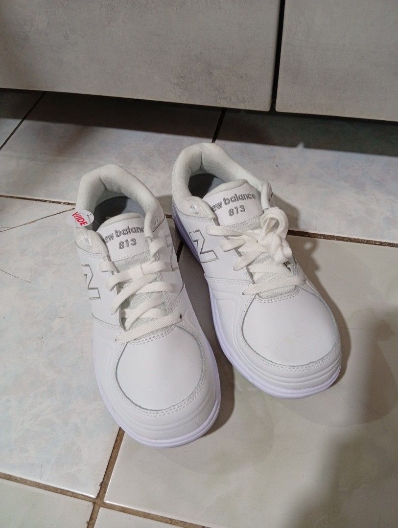New Balance 813 White Sneakers (Category: Sneakers) located in Manila. Submitted by bb_mushroom (Listing ID 1405770494, Image 2). Description: New Balance 813 White US SIZE 8.5 Orig price: 8k+ Selling price: 2,500 - Brand new - Authentic - Good Condition - No box.