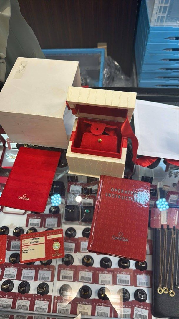 Omega Constellation (Category: Luxury Watches) located in Binangonan. Submitted by carividallo (Listing ID 1405813330, Image 2). Description: Comes with box operation instructions (see 2nd pic) Price nego.