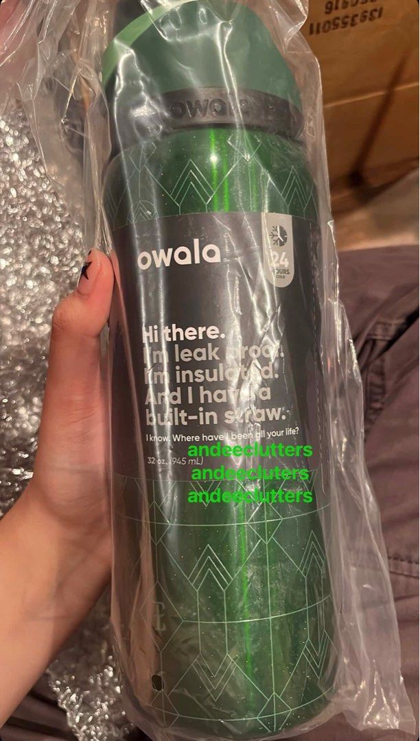 [ON HAND] Owala x Wicked 32oz (Category: Water Bottles & Tumblers) located in Quezon City. Submitted by andeeclutters (Listing ID 1399850495, Image 1). Description: Owala x Wicked - ON HAND - 1 pink (SOLD), 1 green available - brand new & sealed 🇺🇸 US PASABUY: @pasabuy_bytabs MOP: Gcash, Maya, BPI, UB MOD: Lalamove/Grab, J&T/LBC.