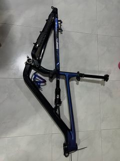 (Category: ) located in . Submitted by bikes_and_pc_custom (Listing ID 1405847006, Image 1). Description: .