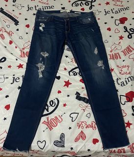 (Category: ) located in . Submitted by thriftfi.t (Listing ID 1405847753, Image 1). Description: .