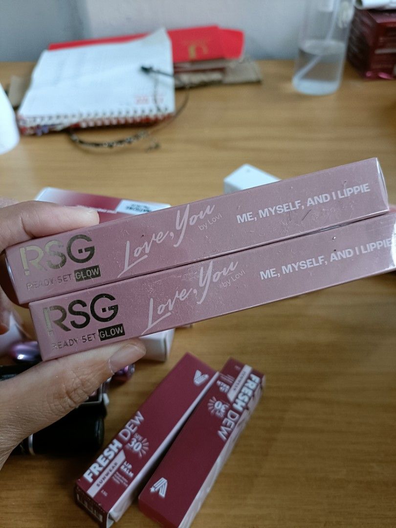 RSG MAJESTIQUE & PLUM POUT (Category: Makeup) located in Calamba. Submitted by louisabella2123 (Listing ID 1405822577, Image 1). Description: P250 each.