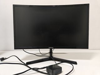 （分類：）位於 。 由 fa.sllmnn 提交（商品編號 1405847937，圖片 1）。簡介： 。