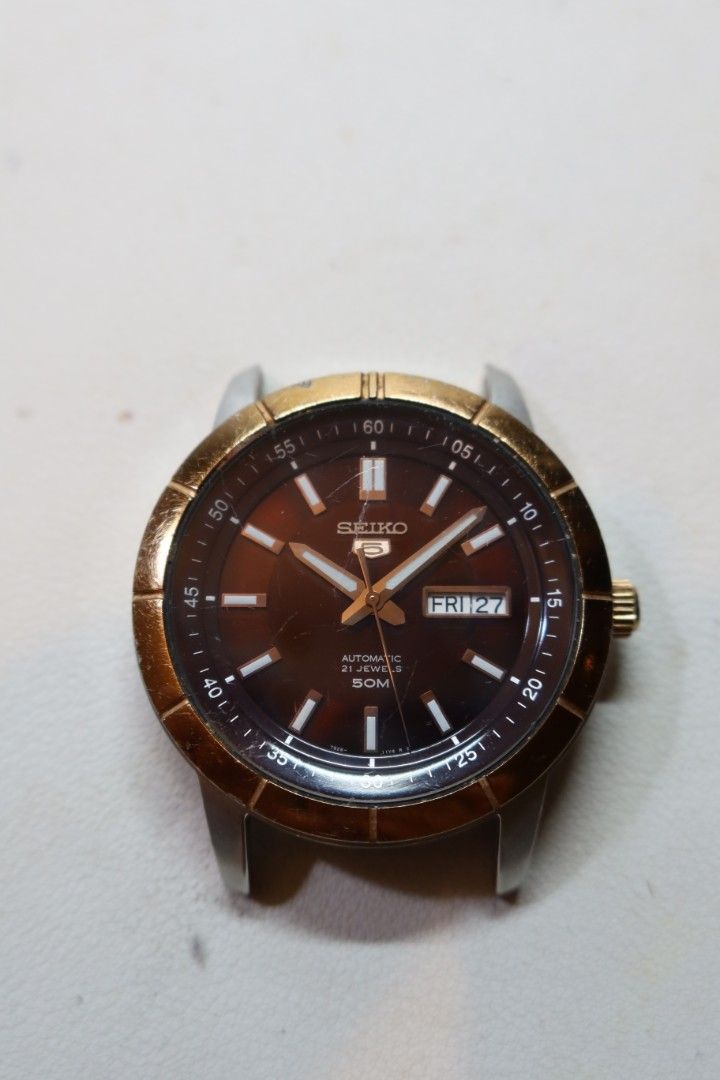 Seiko 5 SNKN60 7S26-04E0 Automatic (Category: Men's Watches) located in Iloilo. Submitted by KCY_Timepieces (Listing ID 1405739295, Image 1). Description: Model: Seiko Material: Stainless steel Color: Brown Bracelet: none Case Size: Lug Width: Inclusions: Watch Only *********************************************** MOP: COD/COP, Bank Transfer, Gcash All deposits are non refundable and non transferable to another item All sales are final and can't b