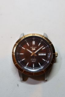 (Category: ) located in . Submitted by KCY_Timepieces (Listing ID 1405739295, Image 1). Description: .