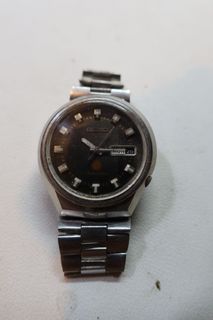 (Category: ) located in . Submitted by KCY_Timepieces (Listing ID 1405738840, Image 1). Description: .
