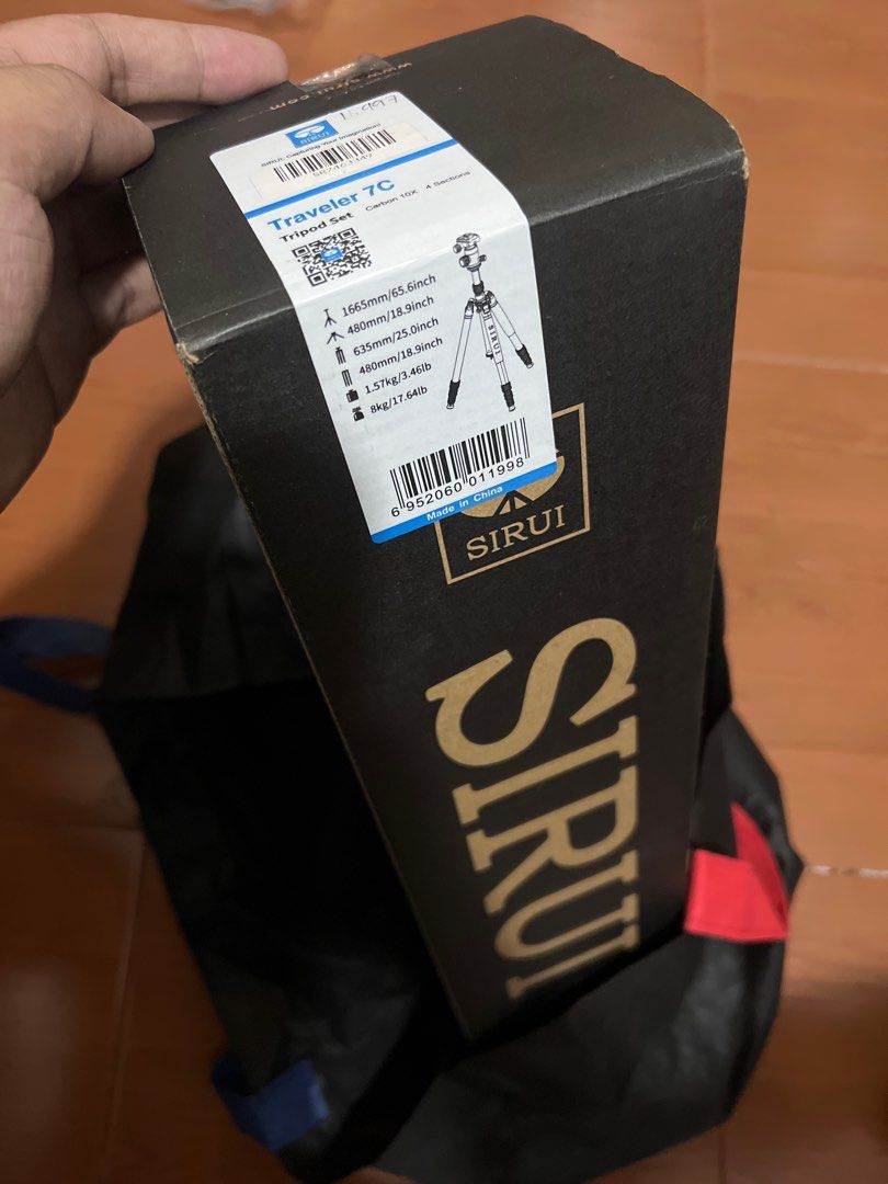 Sirui Traveler 7C Tripod Set (Category: Tripods & Monopods) located in Manila. Submitted by aaronproto (Listing ID 1405724649, Image 1). Description: RFS: Buyer’s remorse .