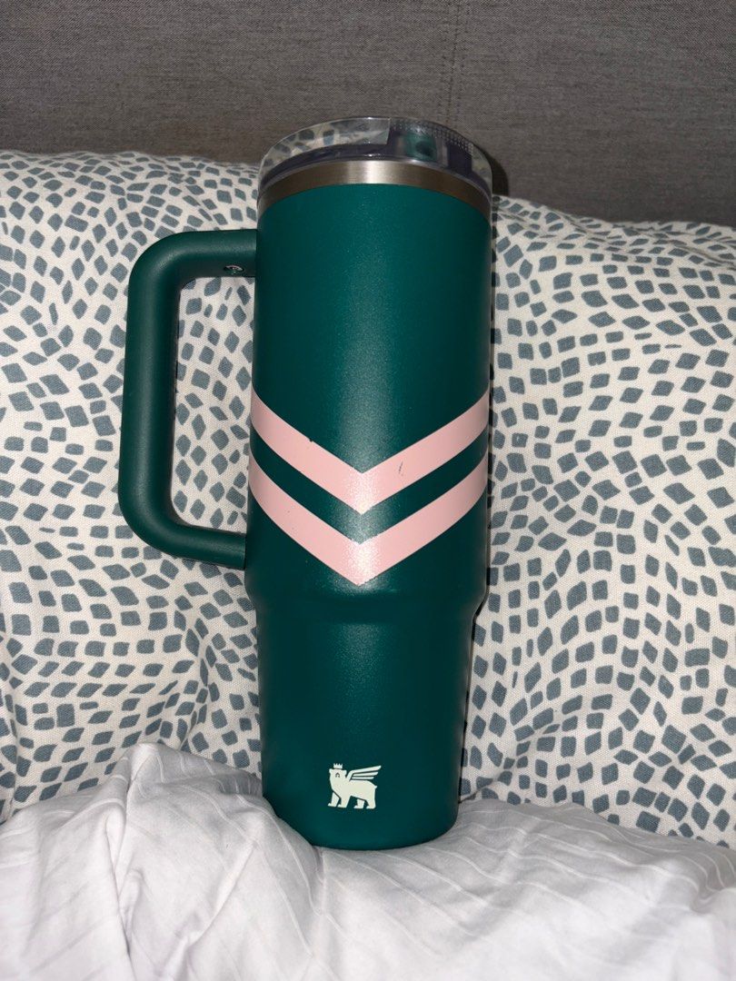 Stanley Quencher H2.0 FlowState Tumbler Oasis Collection - Green (Category: Water Bottles & Tumblers) located in Singapore. Submitted by doopydoop (Listing ID 1405742232, Image 3). Description: selling this at $65, bought it from a friend at $85 100% authentic bought from the official stanley store .