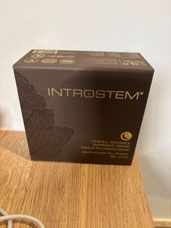 （分類：）位於 。 由 clvrselling 提交（商品編號 1405803499，圖片 1）。簡介： 。