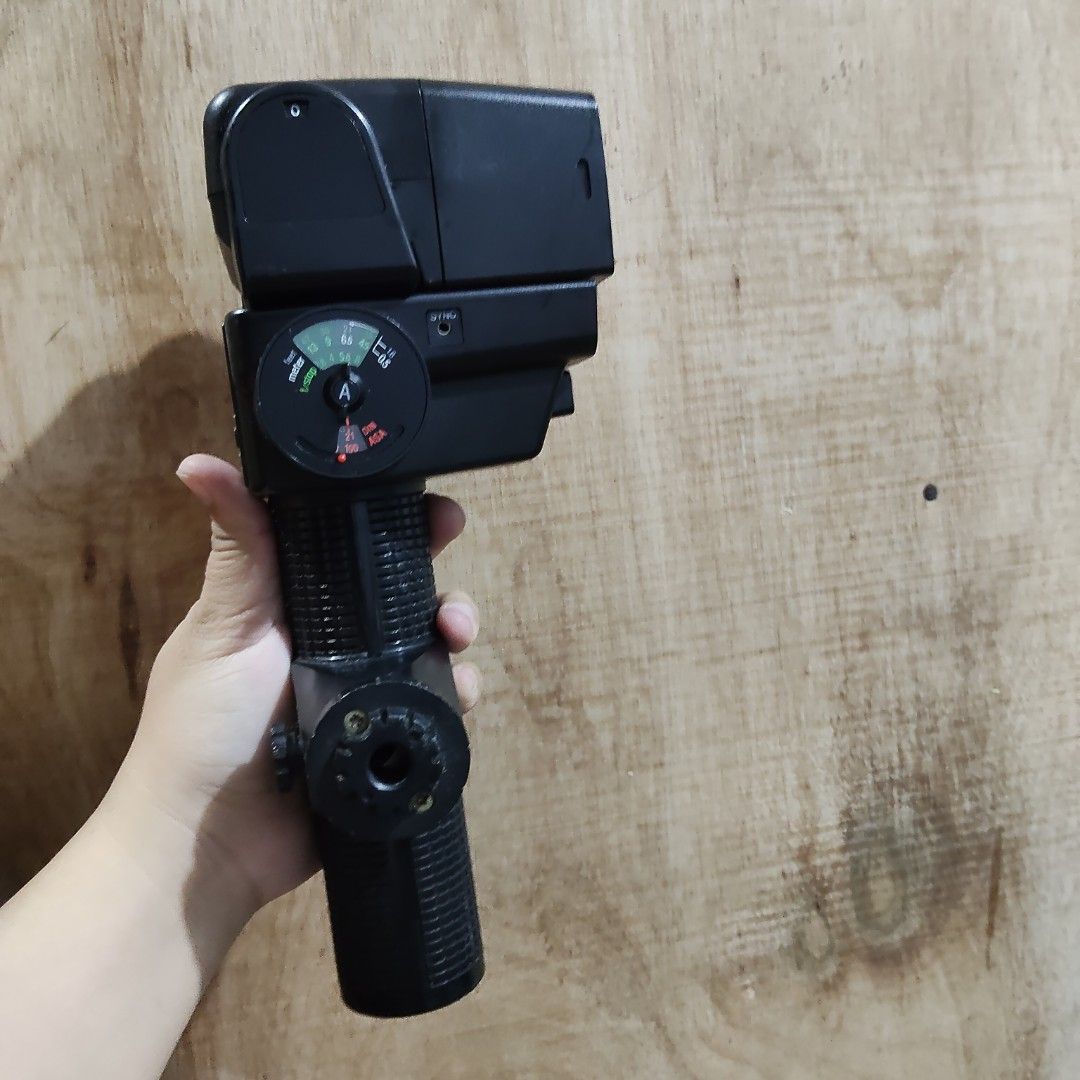 Sunpak Auto Zoom 3600 Thyristor flash (Category: Cameras) located in Catbalogan. Submitted by jpnsrpls (Listing ID 1405875514, Image 2). Description: Found this Sunpak Auto Zoom 3600 Thyristor flash in a Japan surplus haul! 🇯🇵 Perfect for vintage cameras. Selling as-is, untested. open to offers! #filmcamera #vintageflash #japansurplus #cameraforsale.