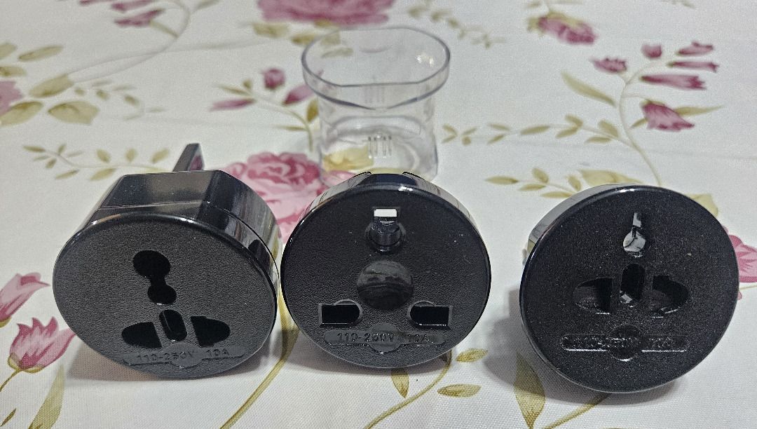 Travel Adaptors - Worldwide (Category: Cables & Adaptors) located in Makati City. Submitted by KuWeLaDevil01 (Listing ID 1405727918, Image 2). Description: Travel Adaptor - Worldwide Rated 110-250V, 10A For the happy traveler. If you want a new one or a spare to keep in your backpack or suitcase. Comes with a pouch and instructions. It does not have a fuse, take note. Personally, what we do is we bring one of this along with a 4-5 outlet extensio