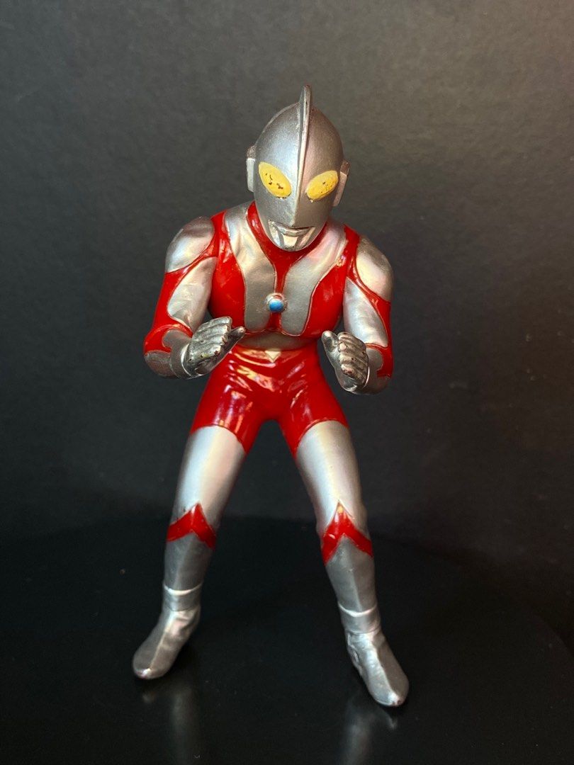 Ultraman Action Figure vintage (Category: Figurines & Statues) located in Agoo. Submitted by collect12 (Listing ID 1405820725, Image 2). Description: .