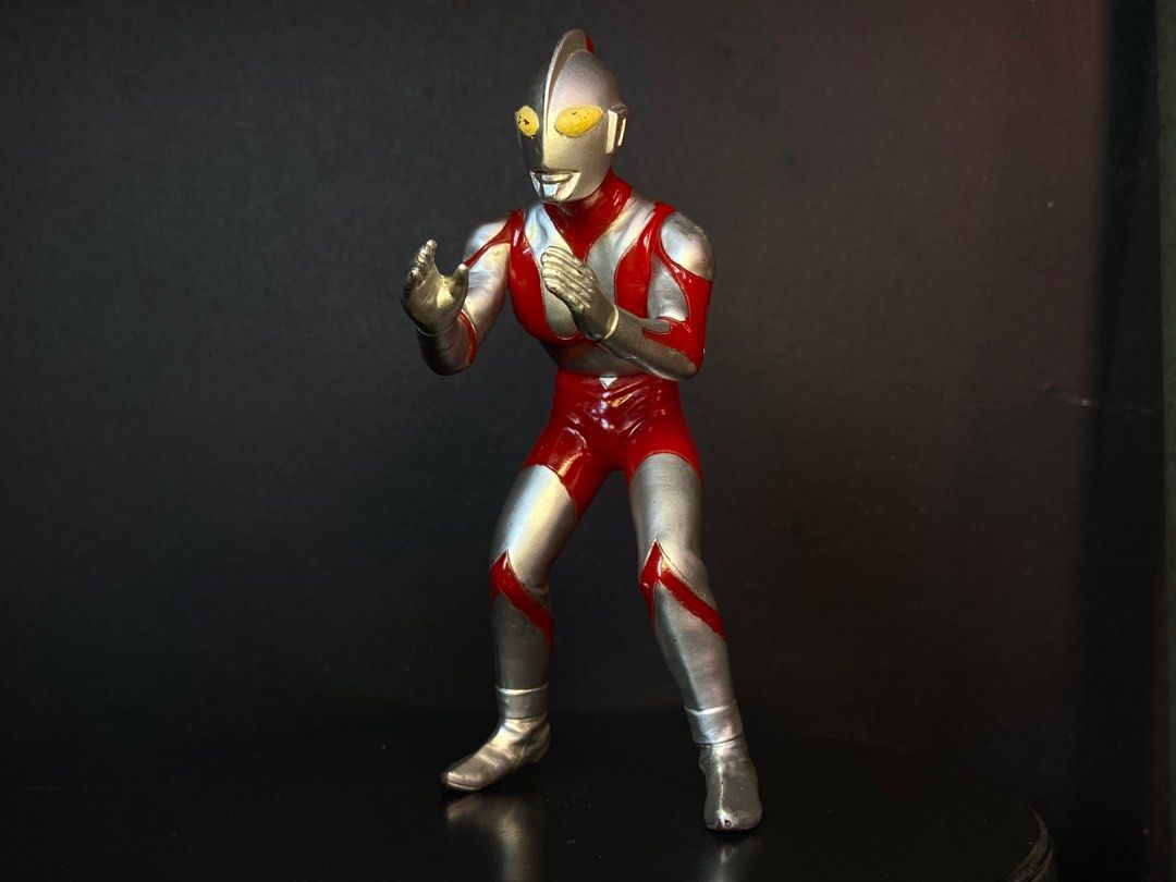 Ultraman Action Figure vintage (Category: Figurines & Statues) located in Agoo. Submitted by collect12 (Listing ID 1405820725, Image 1). Description: .