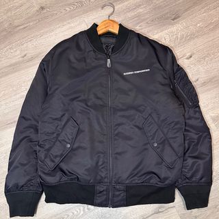 (Category: ) located in . Submitted by qualityapparel95 (Listing ID 1405806424, Image 1). Description: .