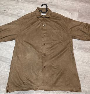 (Category: ) located in . Submitted by qualityapparel95 (Listing ID 1405808000, Image 1). Description: .