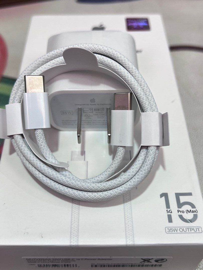 35W iPhone 15/16 Pro-Max Usb-C To C cable Set (Category: Chargers) located in Manila. Submitted by as_onlineshop11 (Listing ID 1406040588, Image 2). Description: pick up | Lalamove.