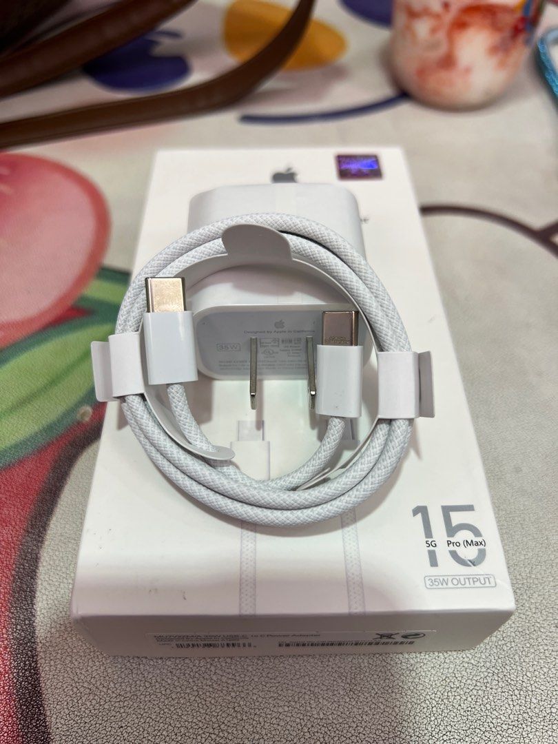 35W iPhone 15/16 Pro-Max Usb-C To C cable Set (Category: Chargers) located in Manila. Submitted by as_onlineshop11 (Listing ID 1406040588, Image 3). Description: pick up | Lalamove.