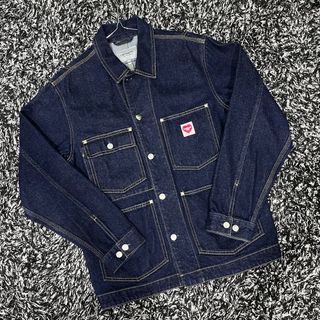 (Category: ) located in . Submitted by letsthriftbyd (Listing ID 1406081528, Image 1). Description: .